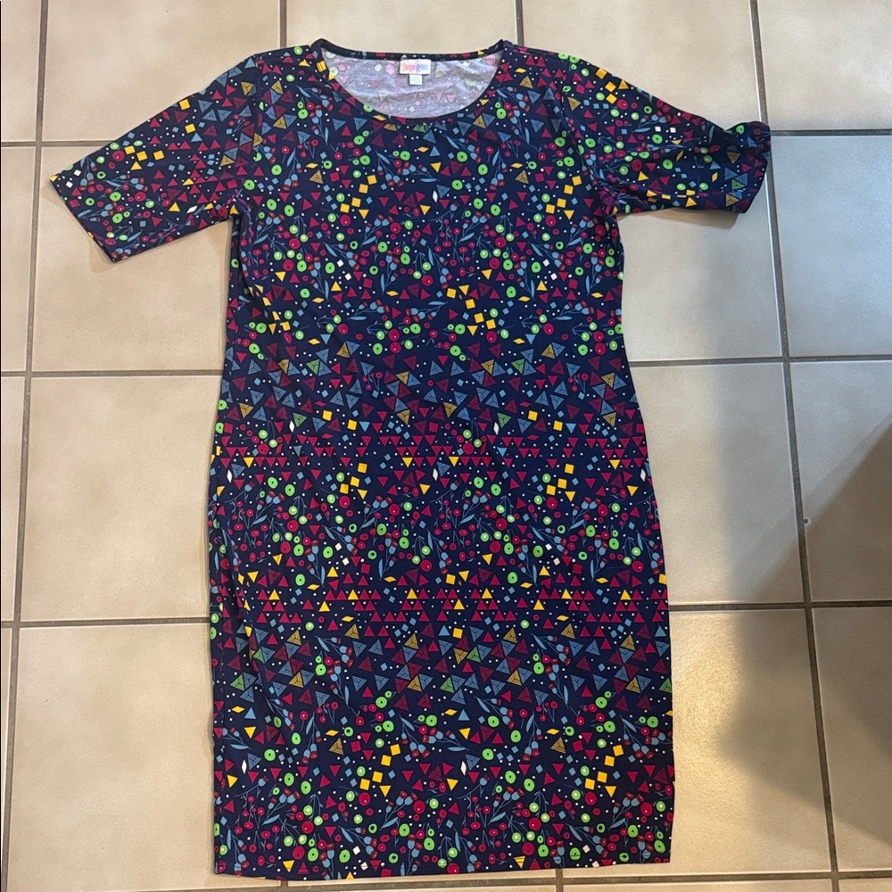 LuLaRoe Julia Casual Dress with Multicolor Shapes new without tags